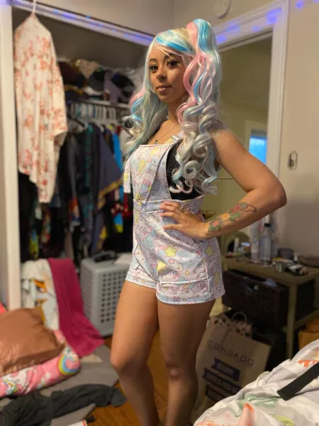 My favorite playtime overalls 💕