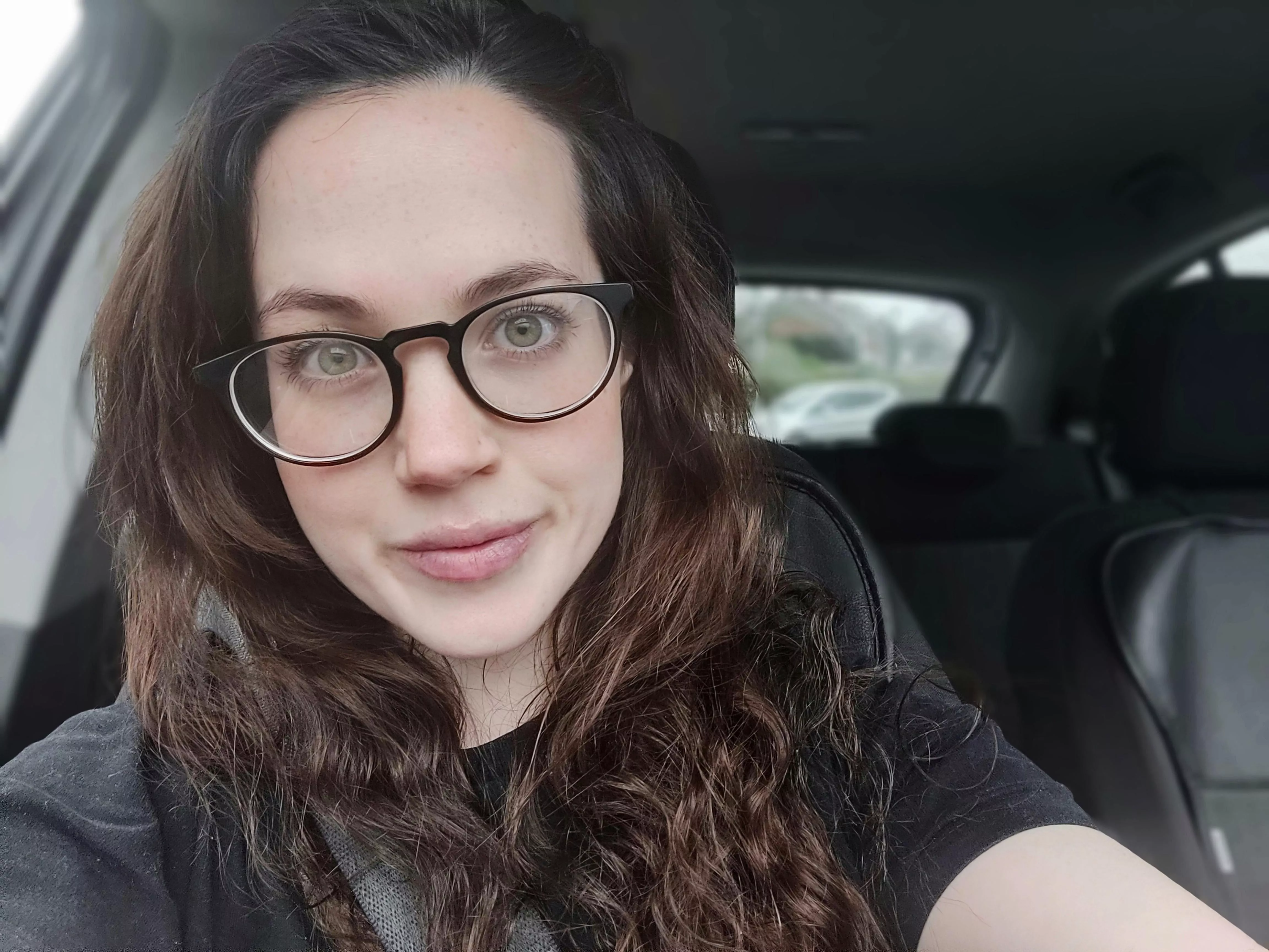 My favourite glasses☺️ What are you up to tonight? 😘