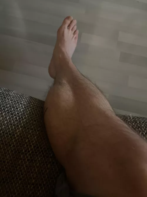 my feet and big hairy calves awaiting worship 😈
