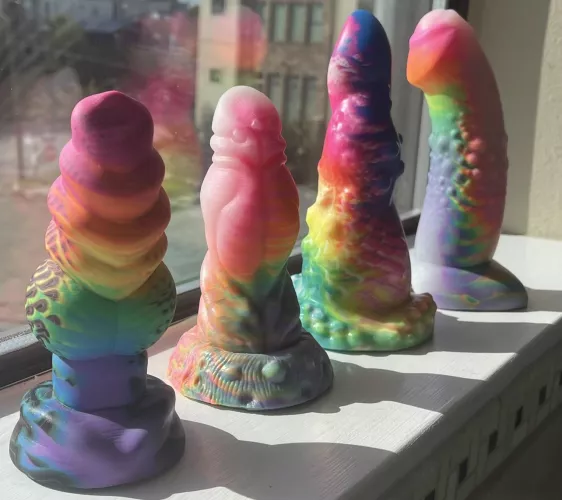 my first ever PPS purchase! i wonder what they’re looking at?