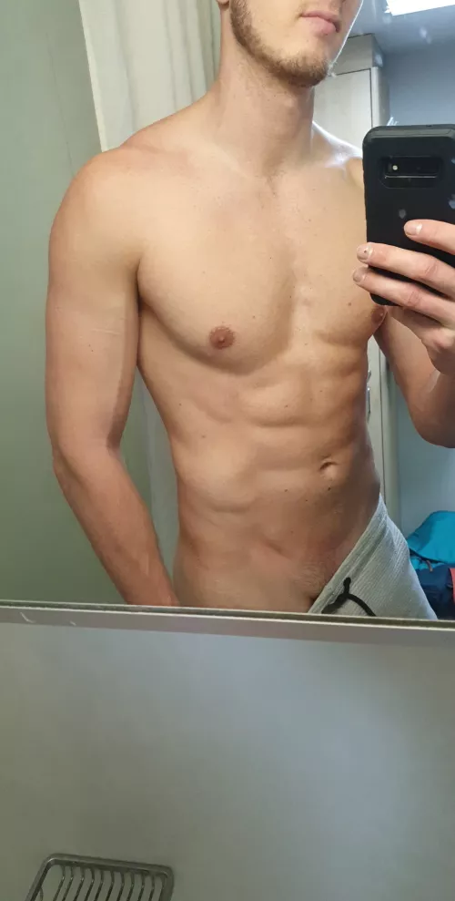 [M]y first post here! I might get a little more creative in the future if things go well ✌🏼