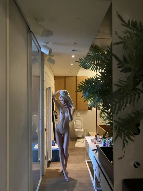 My first post here ☺☺☺ I'm your type?