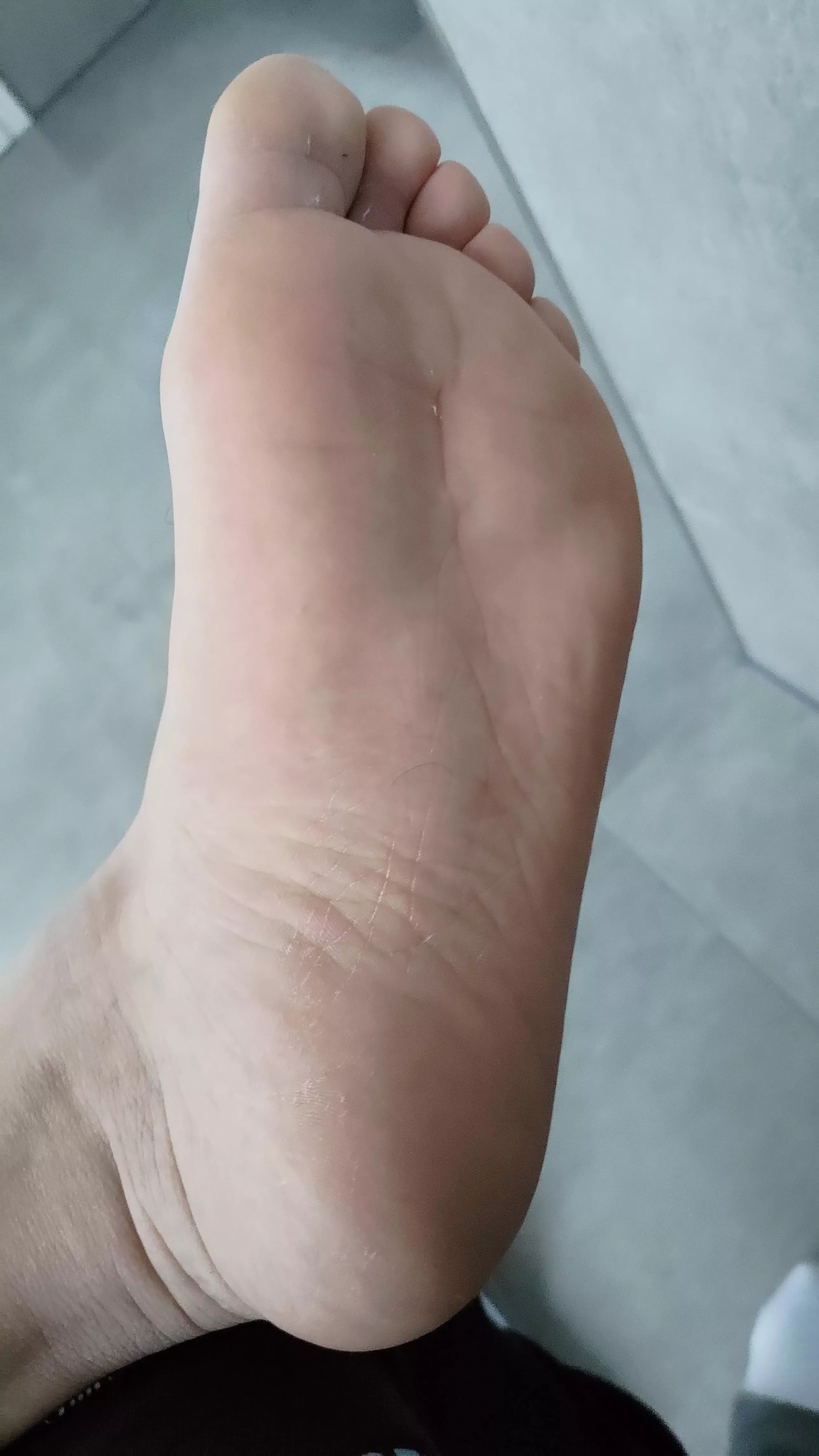 my first post.. how do you like my foot?