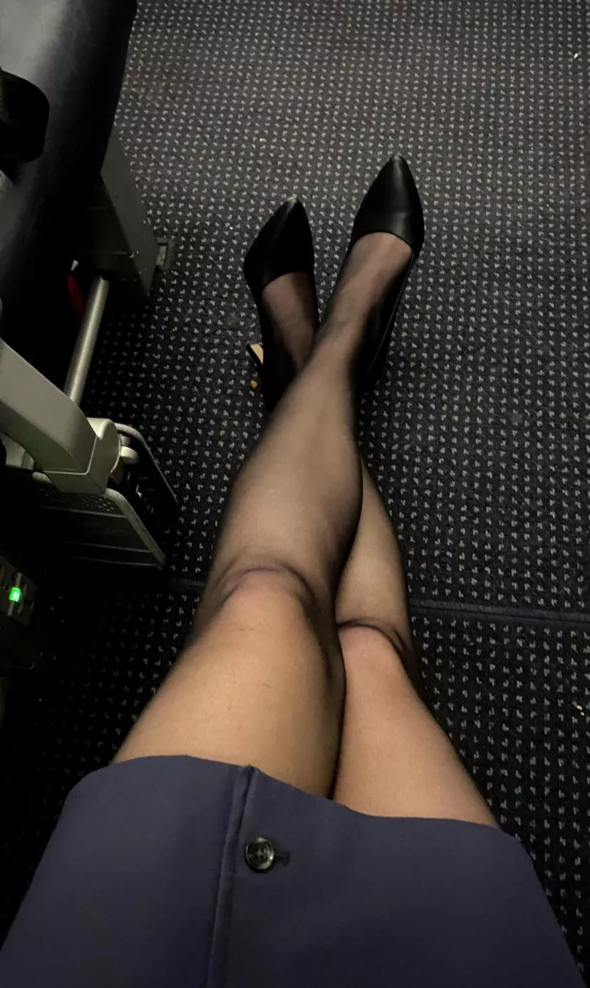 My flight attendant tights ✈️