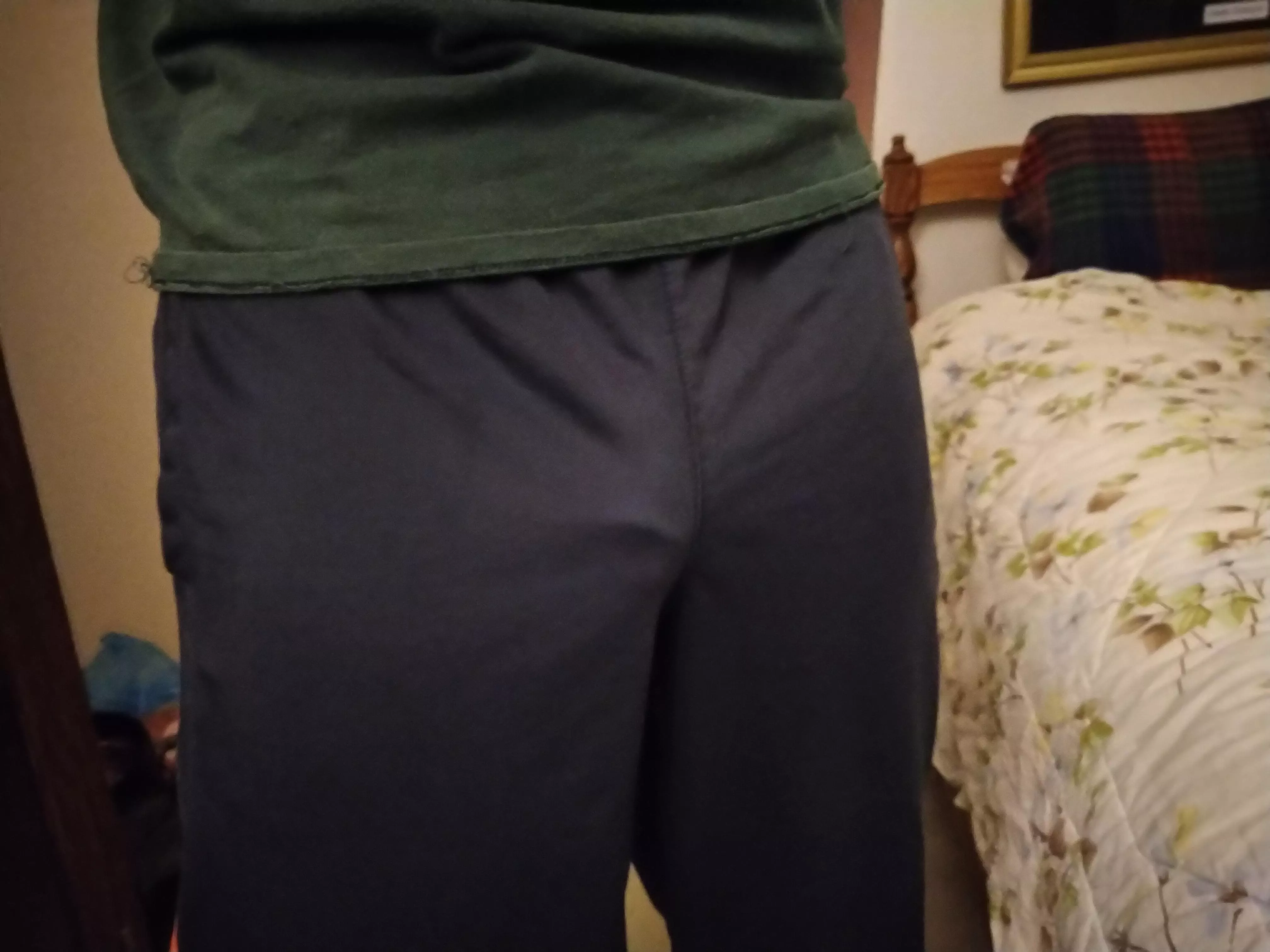 My friend wants to take me to go get gray sweatpants and I didn't know why... I now know why