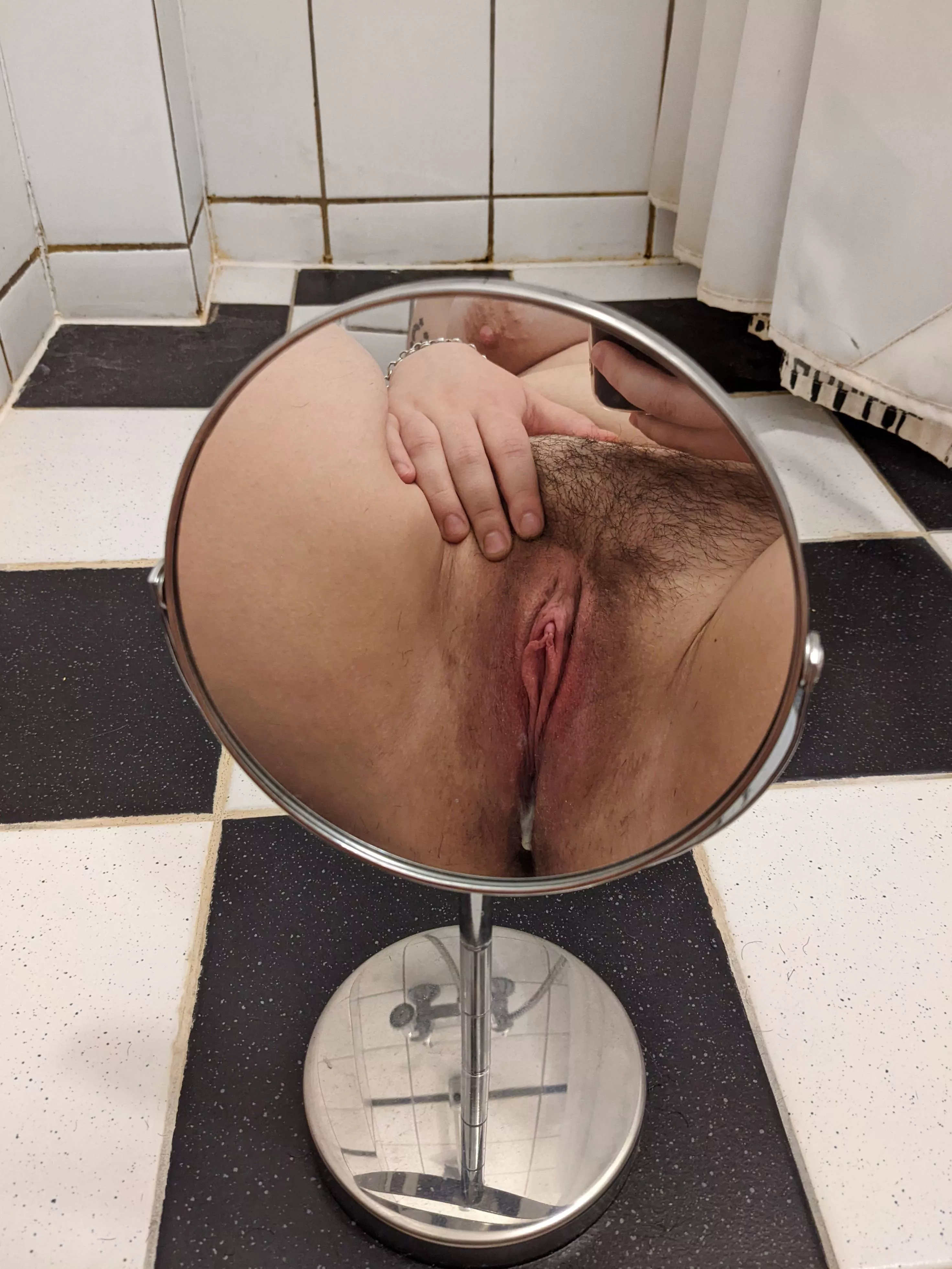 my fwb is coming over in a few hours🤫