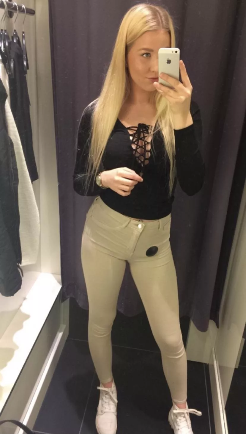 My gf worth for any bull? Pm open My gf worth for any bull? Pm open