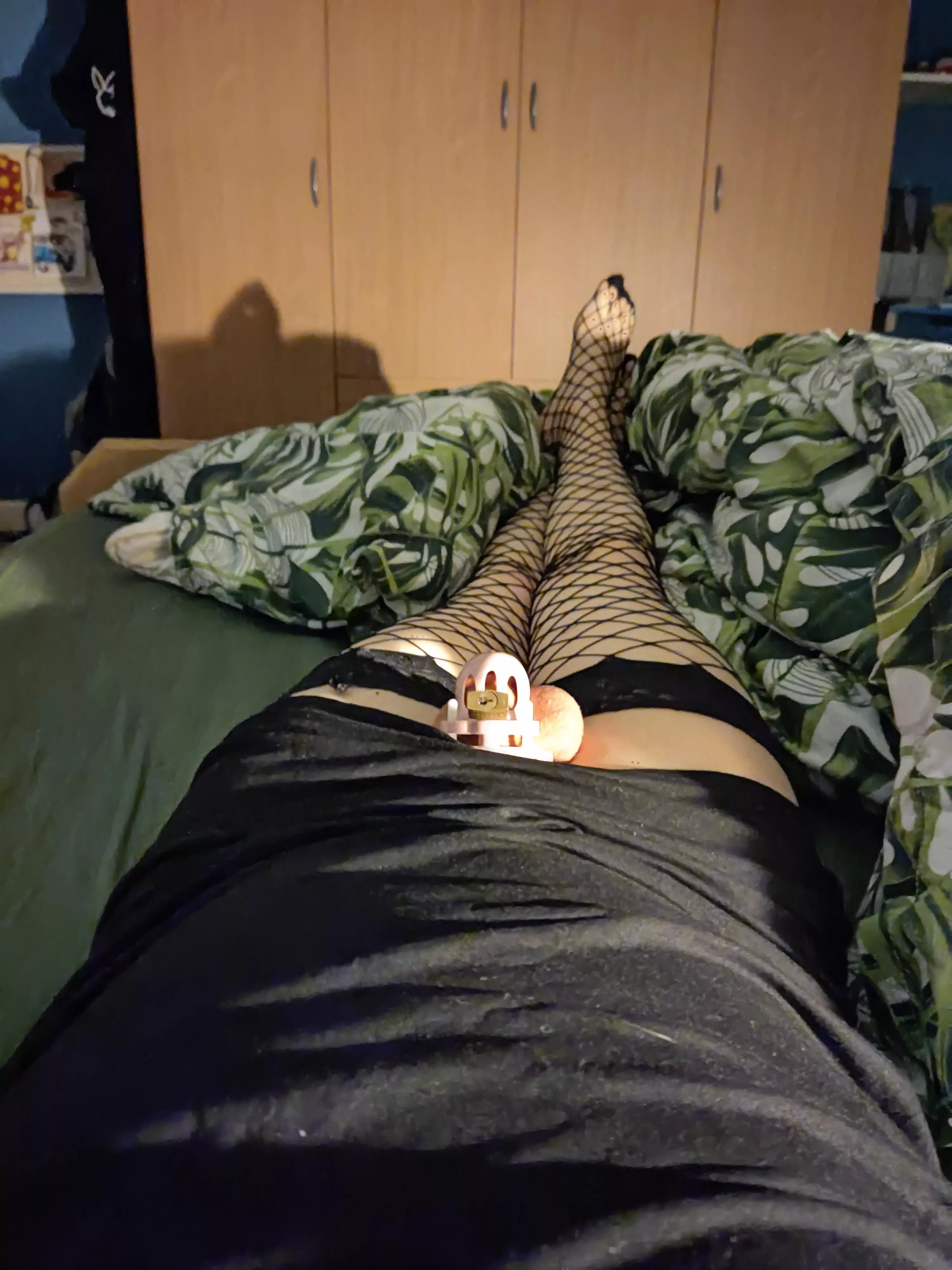 My girlfiend makes me dress up before bed , to remember me i am a sissy π₯΅π€€ My girlfiend makes me dress up before bed , to remember me i am a sissy π₯΅π€€