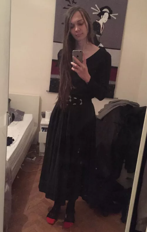 My girlfriend gave me this wonderful dress🥰
