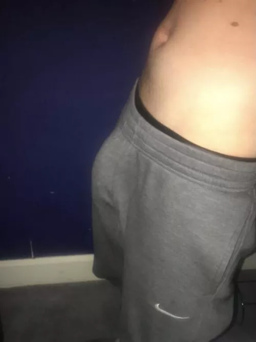 My grey trackies bulge