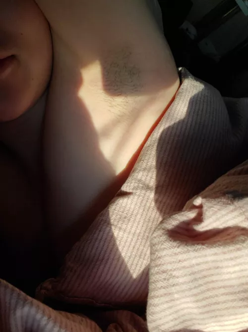 My hair are caress by the sun 🤭