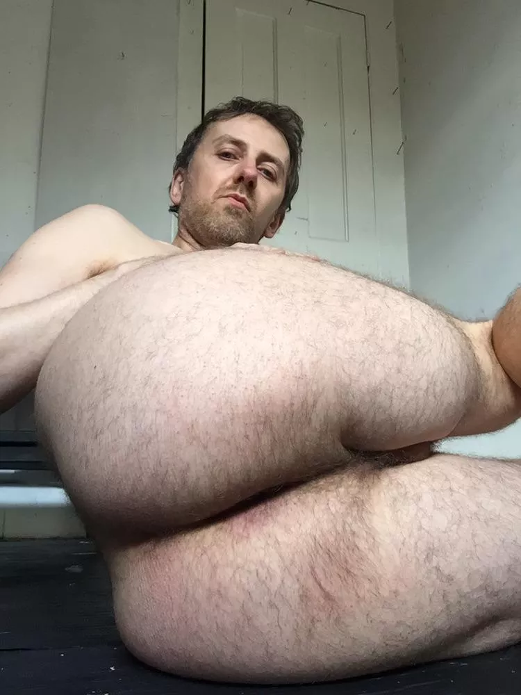 My hairy man ass today