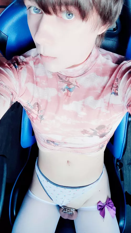 My limp clit look good with this nano size chastity?🔐👌🏻