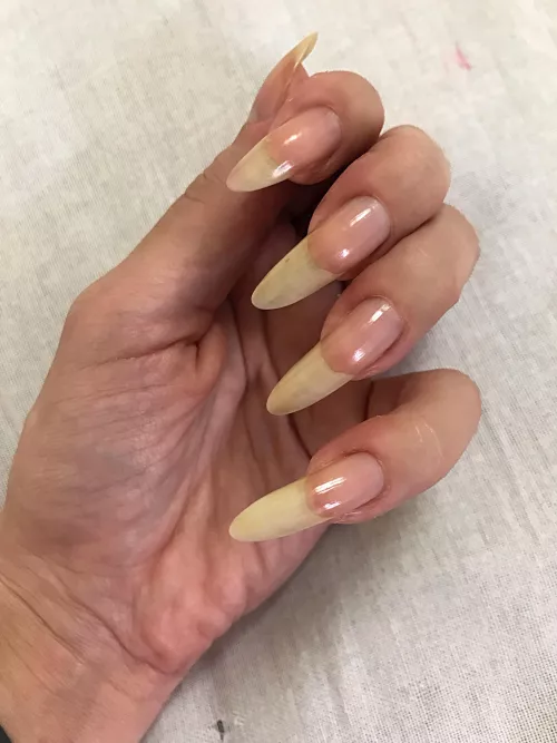 My long natural nails 💅🏻