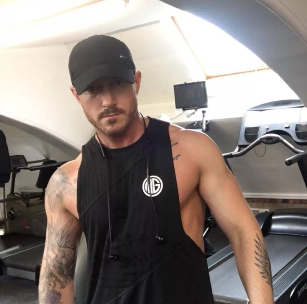 My man, he is ginger under his cap