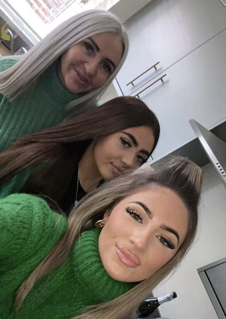 My Mom Tina (42) My younger sis Heidi (18) and my sister Ellie (20) I’m looking for someone descriptive and domineering to dominate us