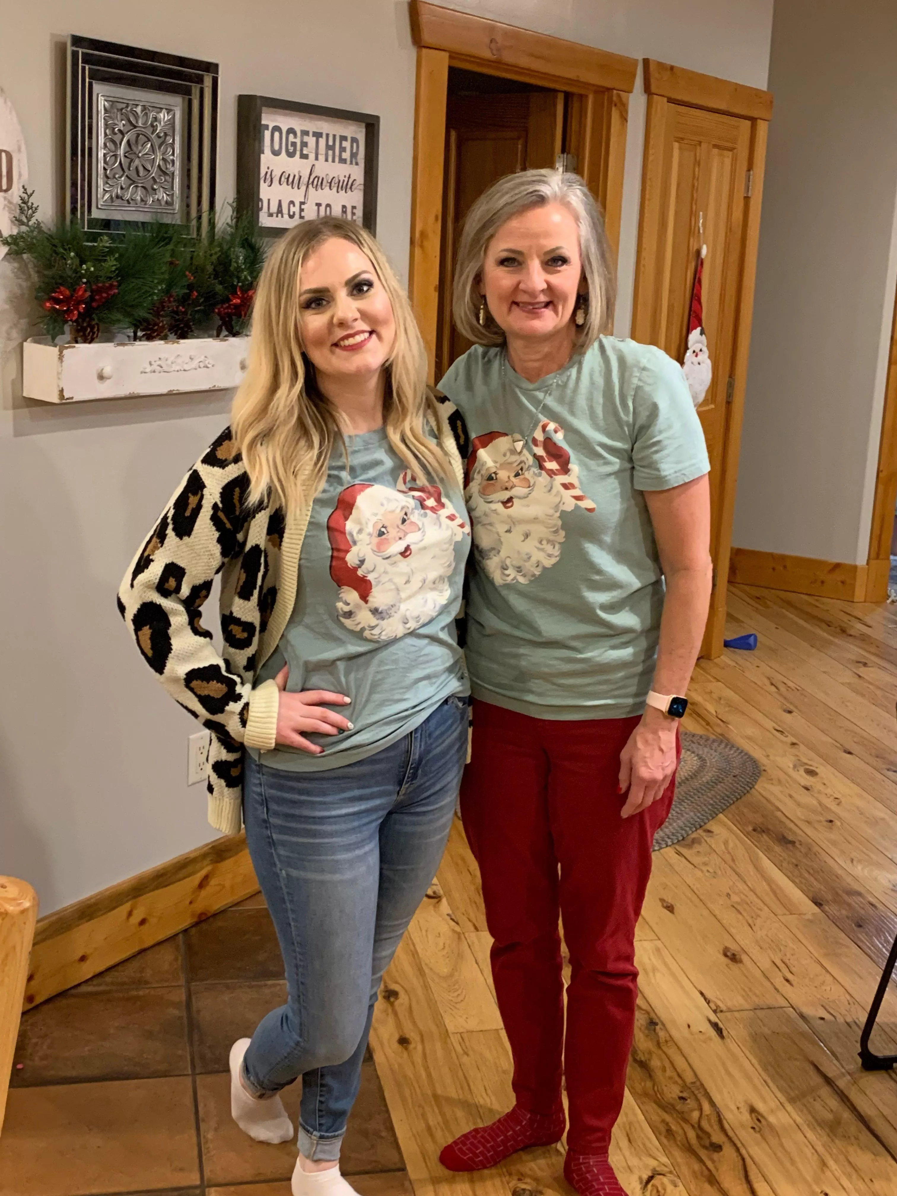 My mom(55) and sister(26). WWYD?