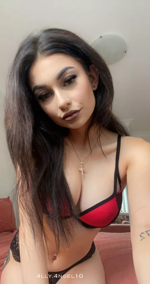 My names Angel but they tell me I’m a sinner 😈