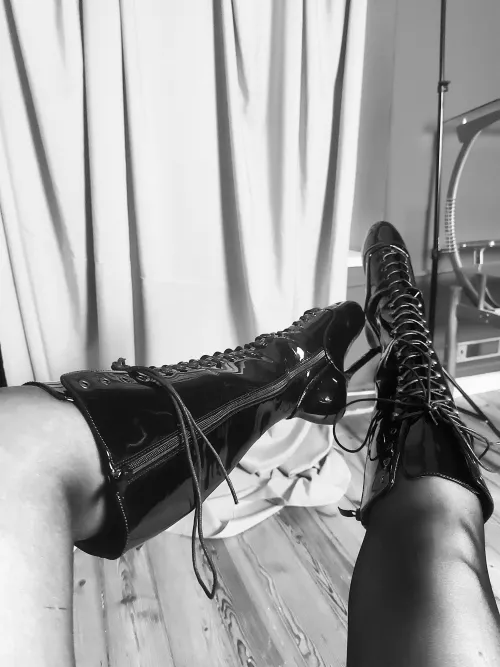 My new balletheels 👅 [F]