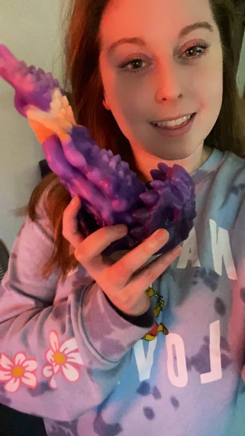 My new dildo is the size of my head!