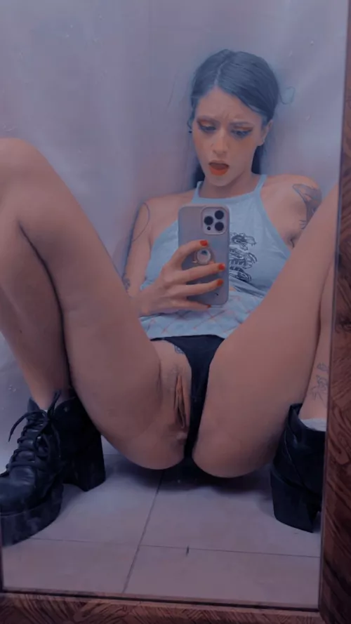 My Pussy, My Wet Pussy