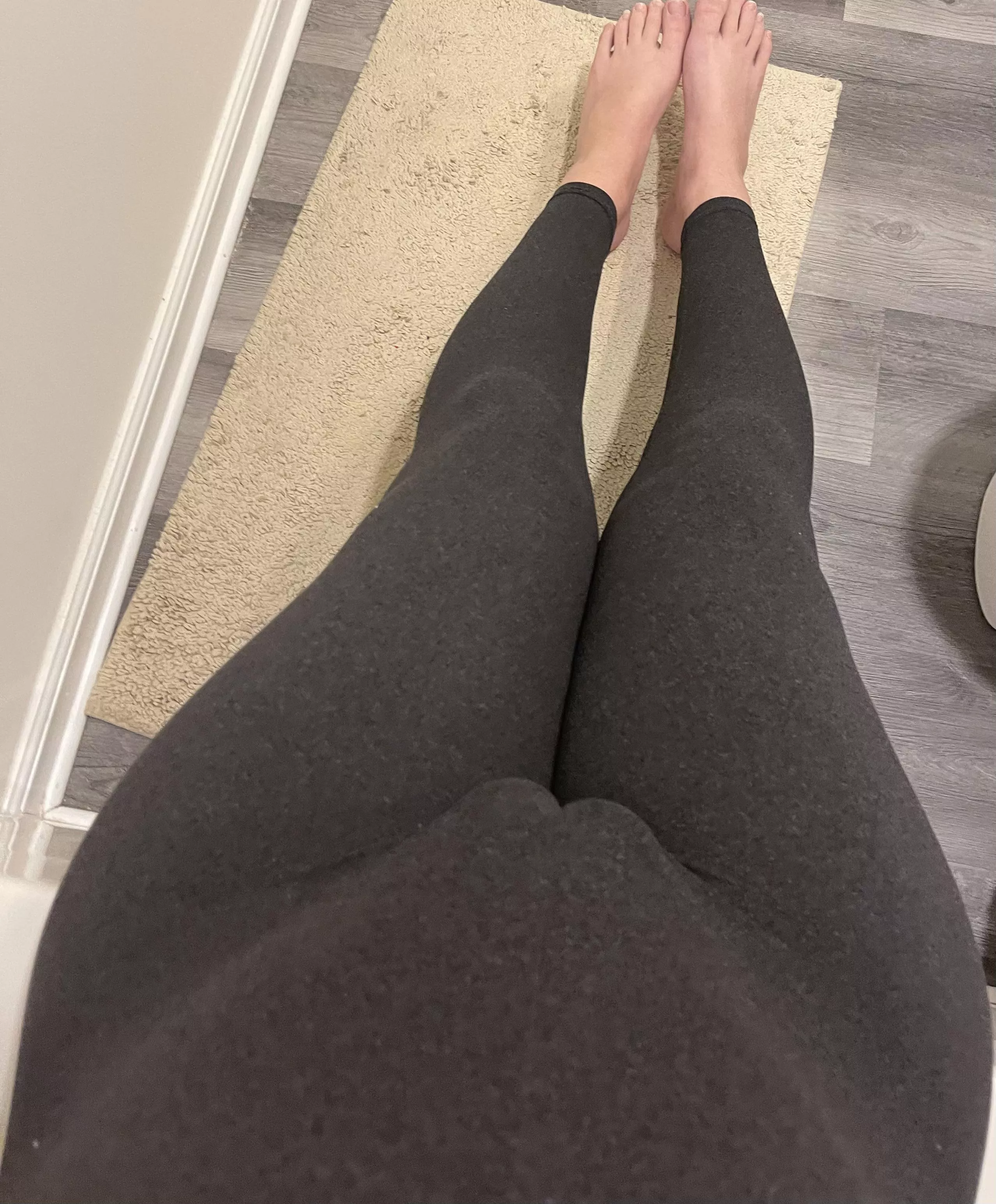 My sissy clitty camel-toe 🙈