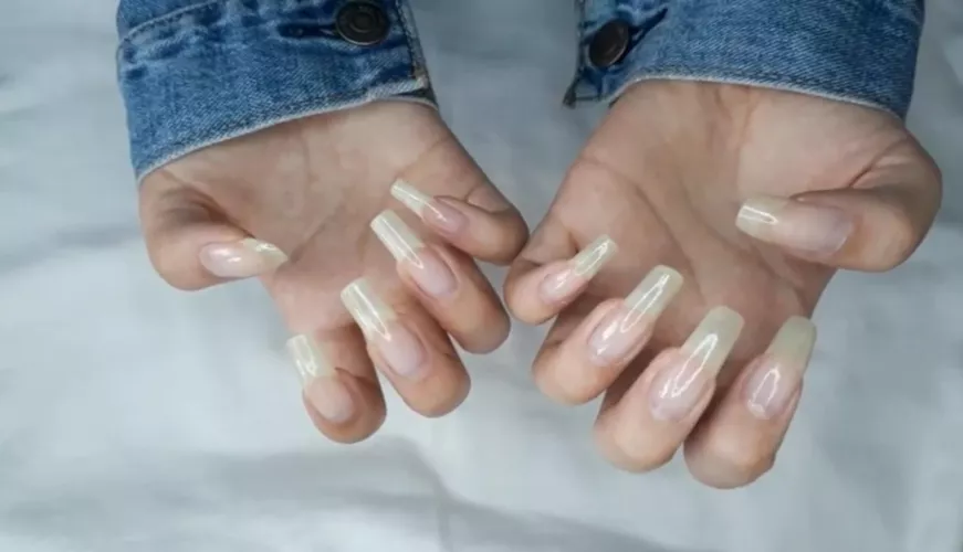 My sister's nails on Insta. Idk why I'm posting it here, as I hate those talons, but enjoy lol