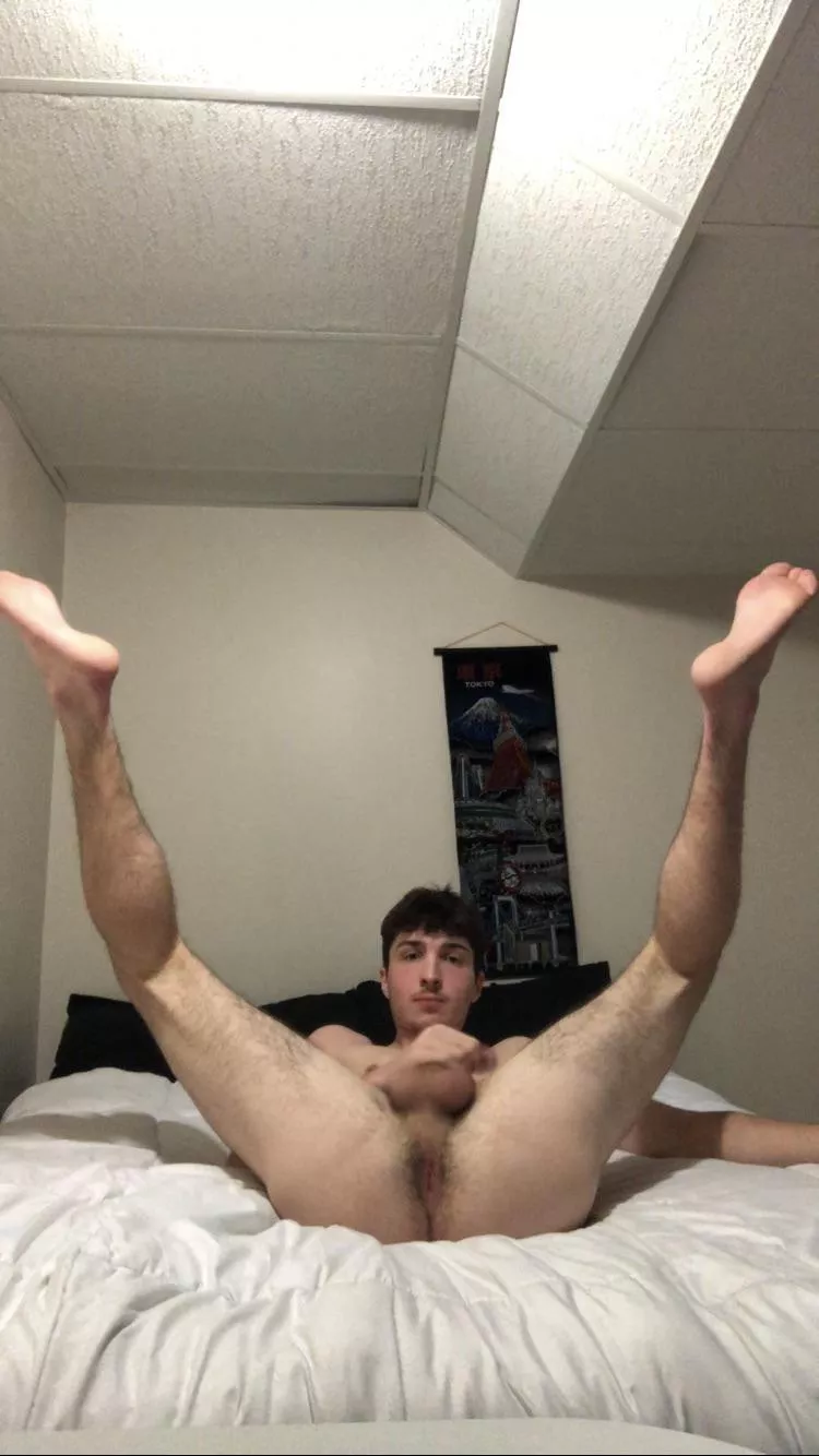 My size 12 feet need your attention