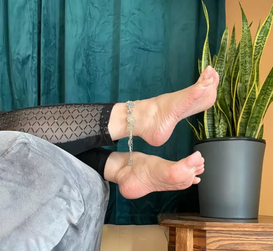 My soles are reaching for you 😘