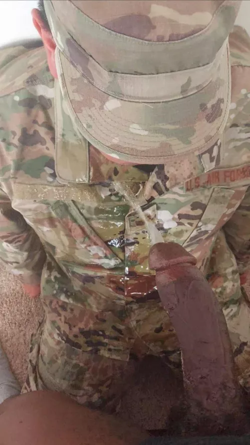 My Ssgt wanted yall to see how much of a slut he is
