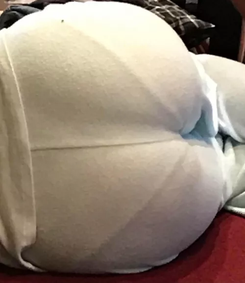 My step sisters fat ass in her new leggings