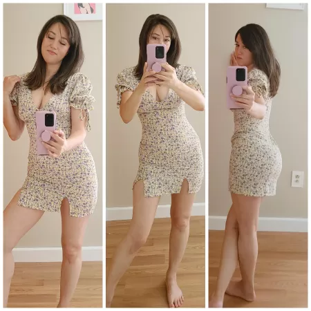 My Sundress is a bit too small for me but you don't mind do you? 👗[F]43