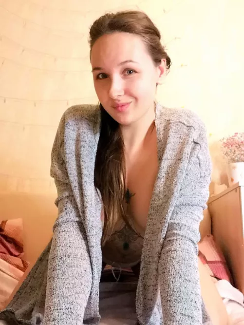 my tattoo is hidden under this cardigan ππ₯°