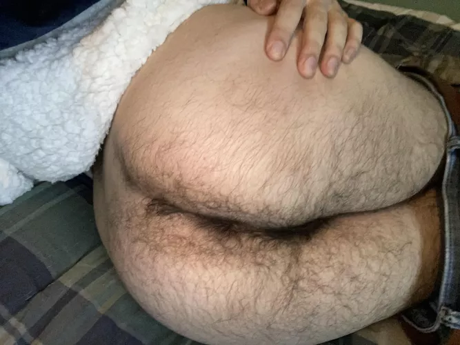 My tight ass is open for buisness