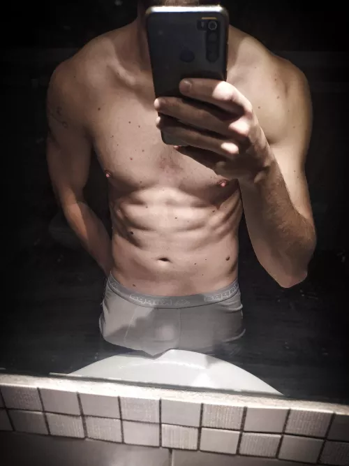 My underwear can't hide that much 😂