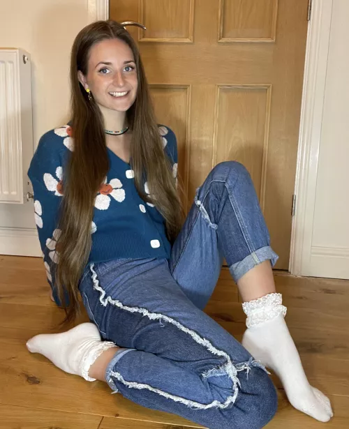 My white frilly socks!🤍