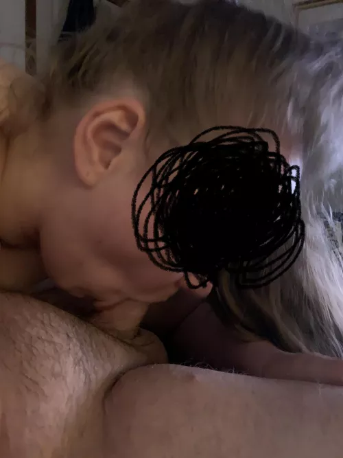 My wife gives the best head