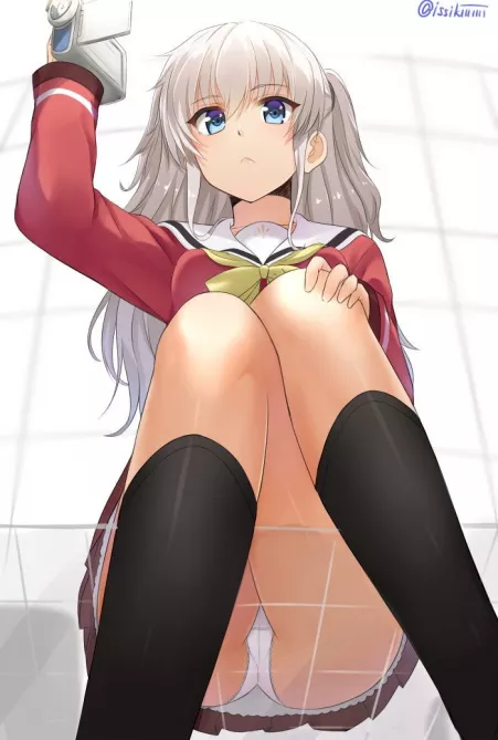 Naos glorious upskirt