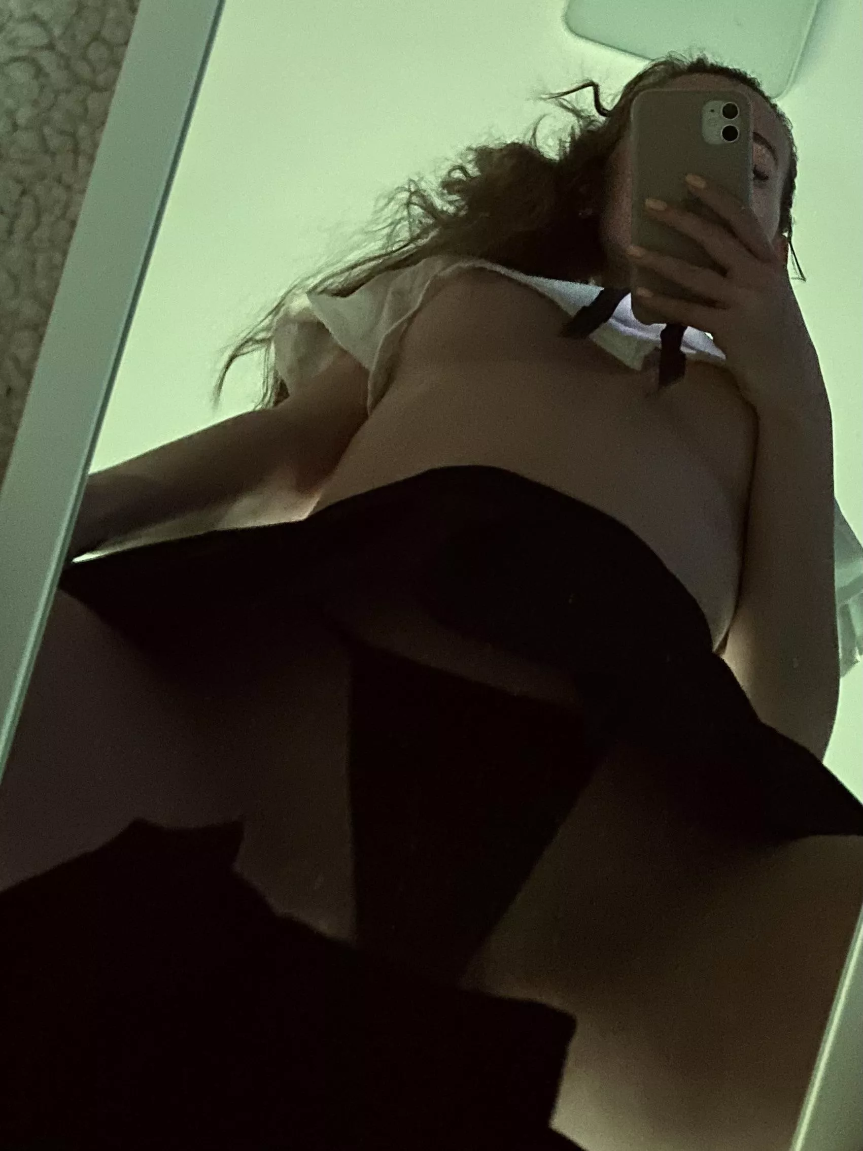 Naughty 👅 Do you like it through the mirror? Naughty 👅 Do you like it through the mirror?