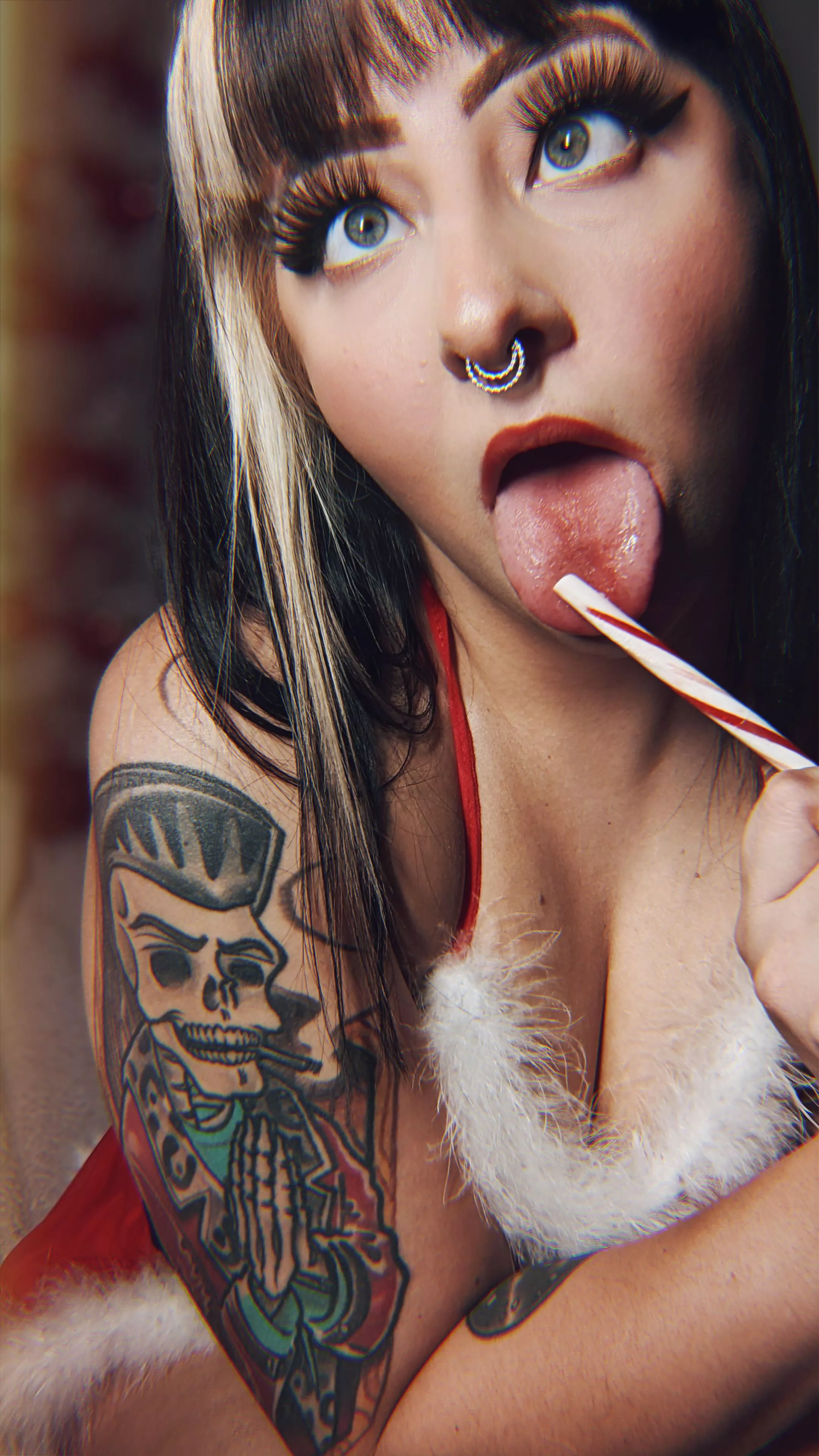 Naughty 😈 or nice? 😇