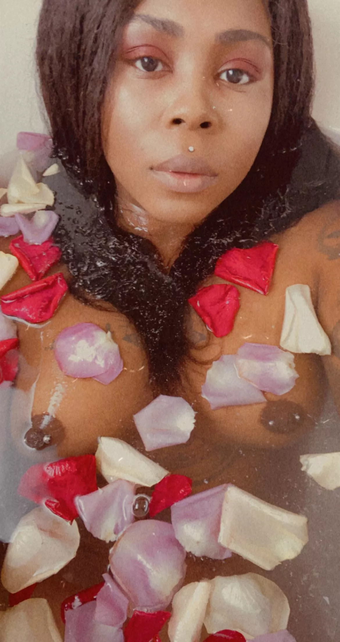 Need a bwc in between them 😘 Need a bwc in between them 😘