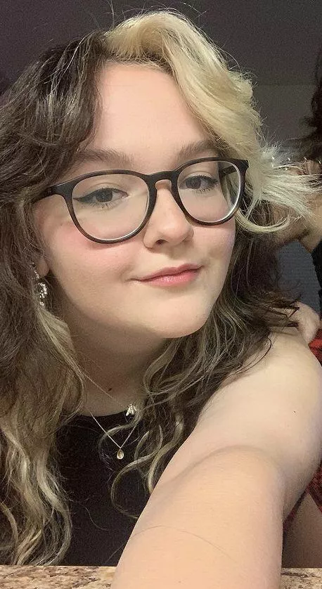 need her jerk tribbed and covered in cum so bad by someone that can moan her name/dirty talk. face pics only. kik: u9909