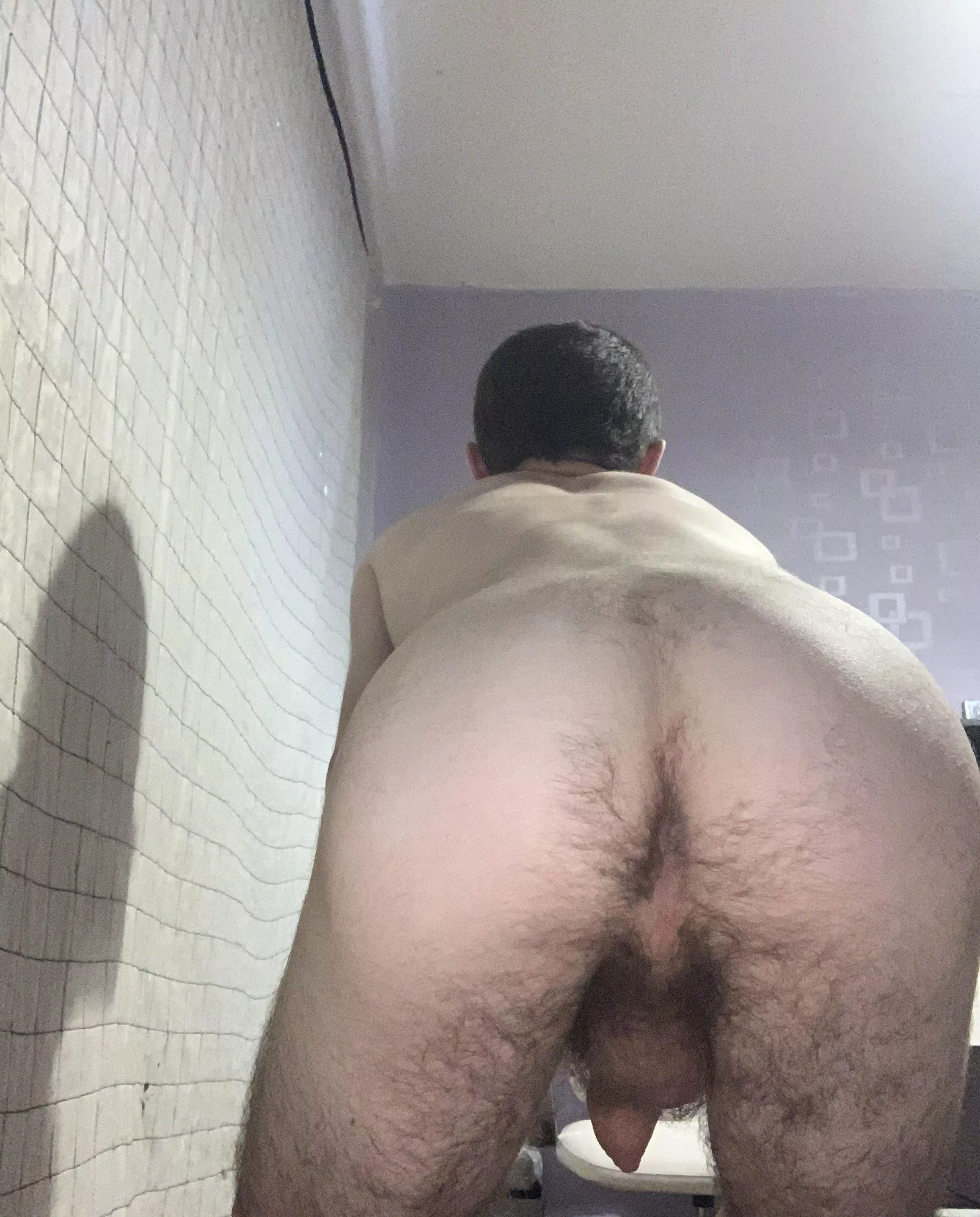 Need my virgin hole taken 😩