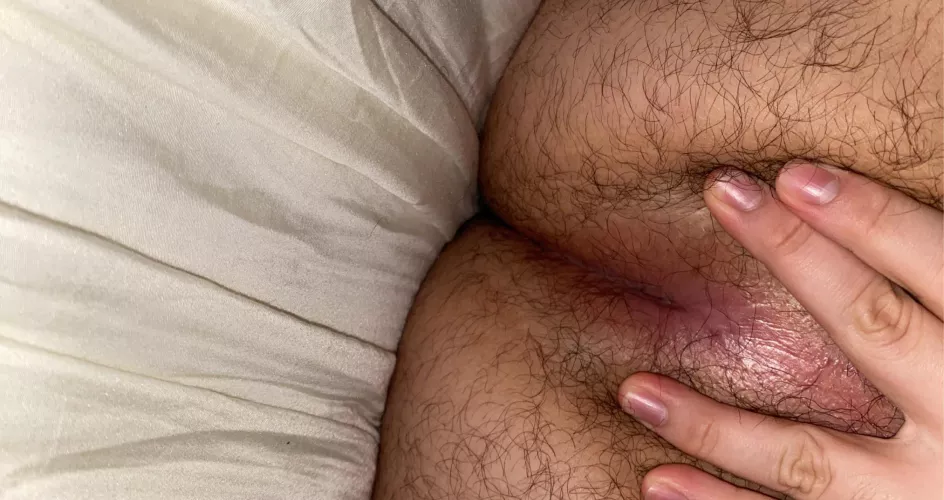 Need some dick pics to make it wet (19)