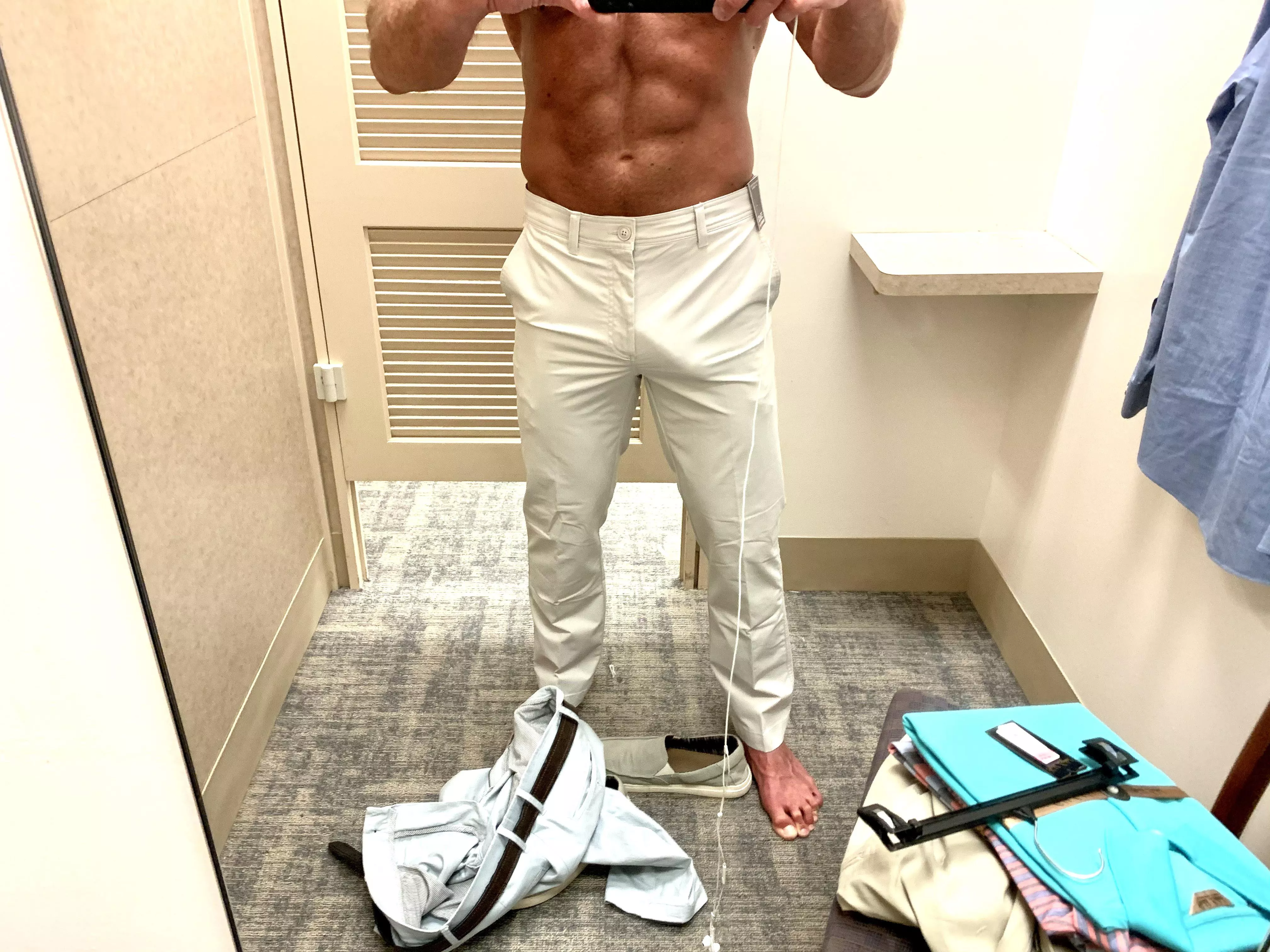 Need somebody to help me shop for pants that fit Need somebody to help me shop for pants that fit