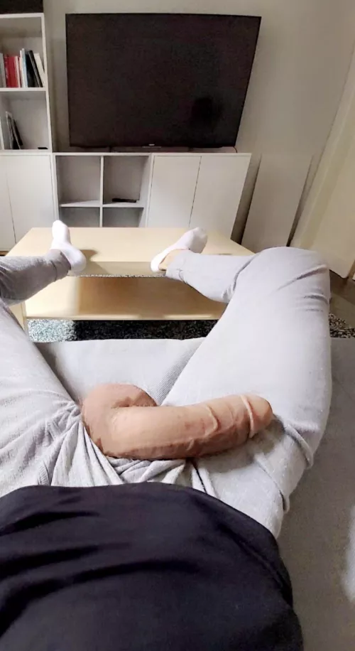 need someone to lick my fat cock