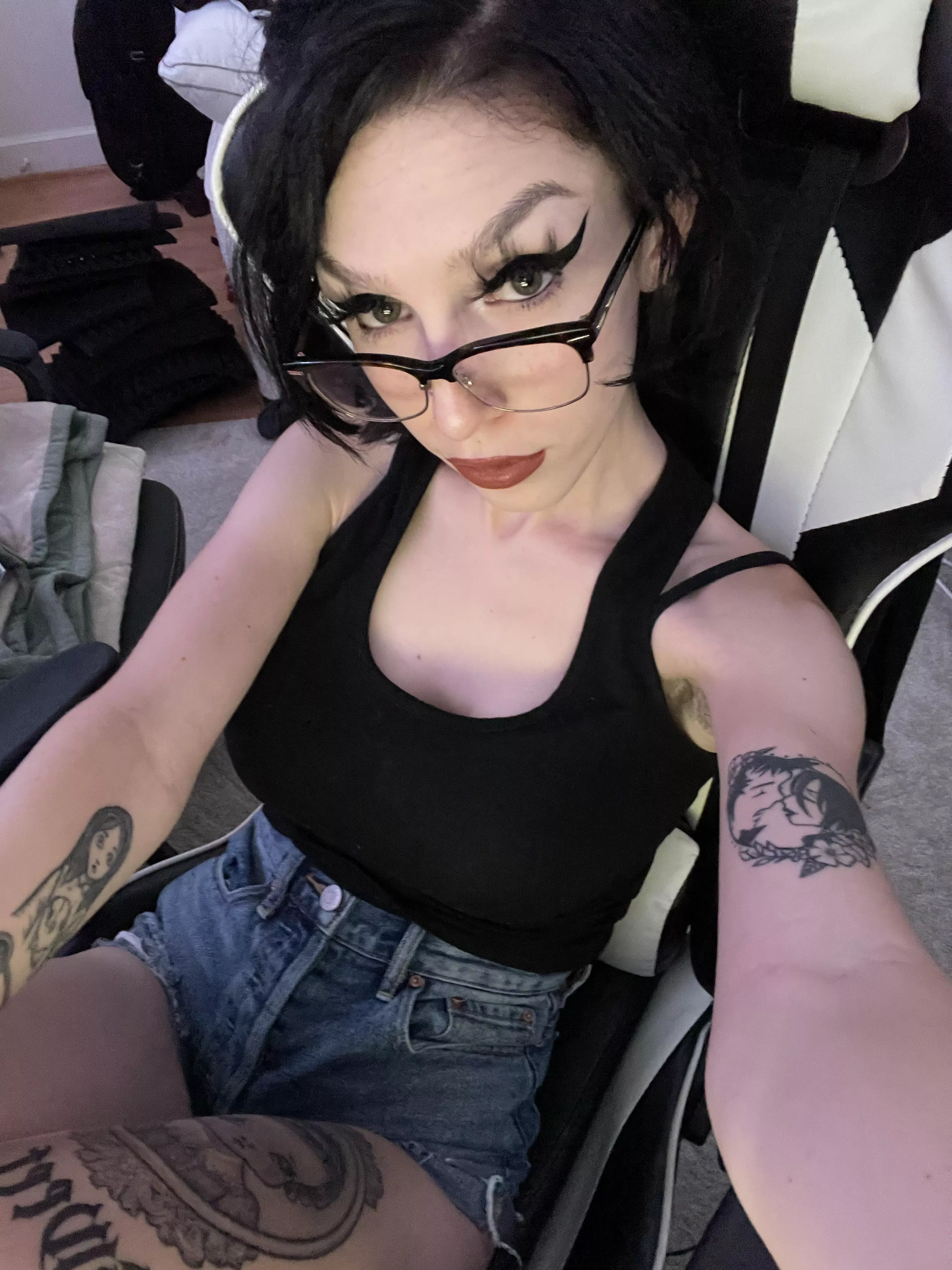 need someone to play games with need someone to play games with