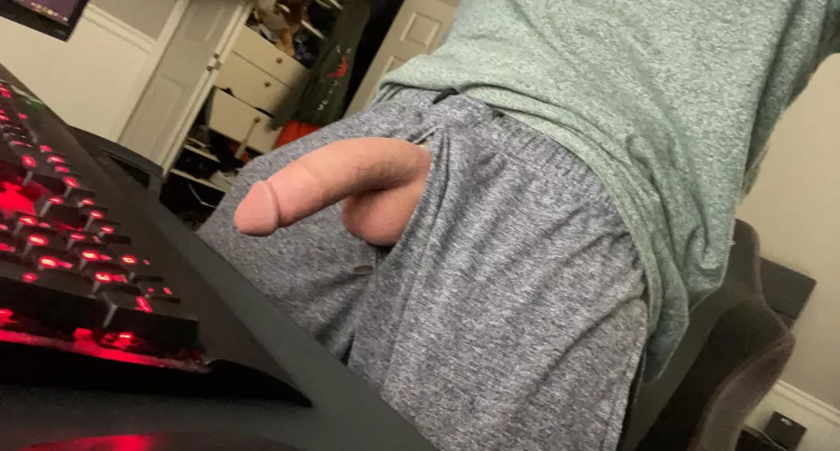 Need someone to play with me online and in person;)