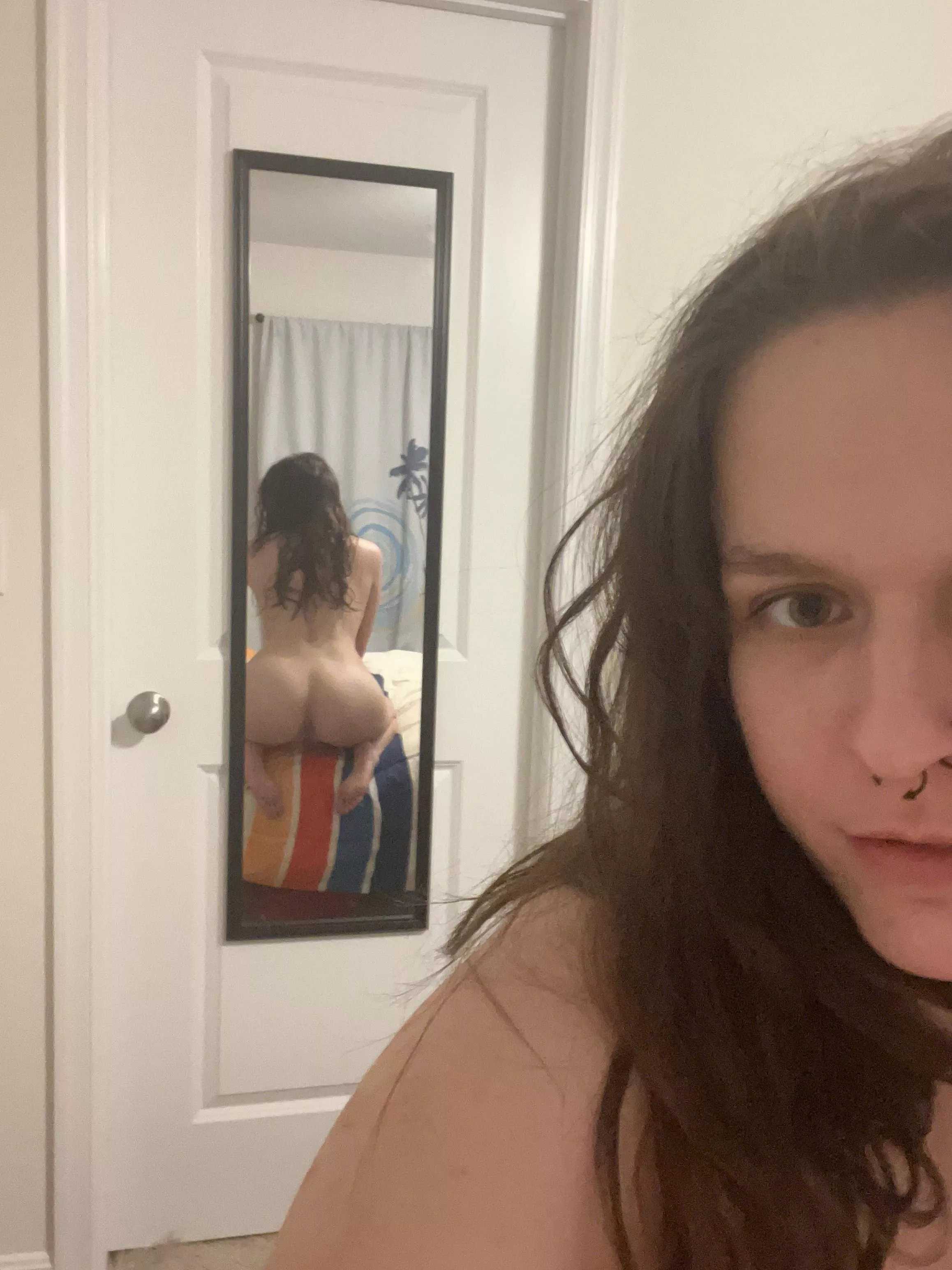 Need someone to worship my feet