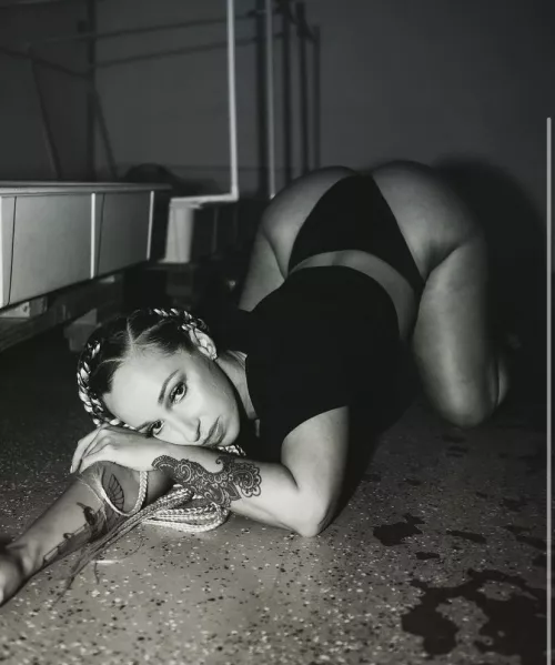 Need to Pull Up Behind This with Serious 🍆 ... And Just Bust